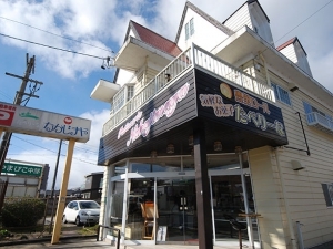 パティスリーナカジマヤ